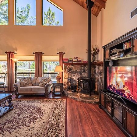 Mountain View Playhouse Near Yosemite & Bass Lake 奥克赫斯特 外观 照片