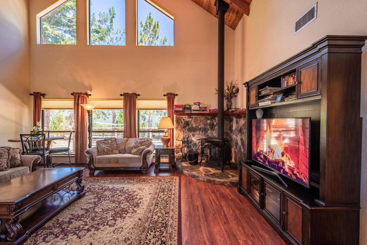 Mountain View Playhouse Near Yosemite & Bass Lake 奥克赫斯特 外观 照片